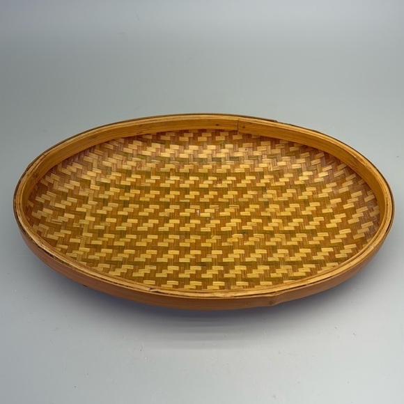 Vintage Woven Bamboo Basket Tray - Picture 1 of 8